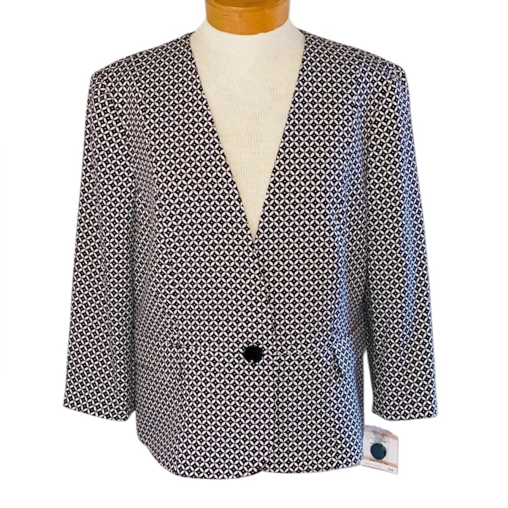 NWT Kasper 12 Black and White Collarless Jacket Sophisticated Chic Workwear